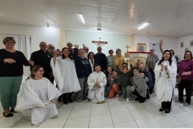Comunidade da Perpétuo Socorro no 5º dia de pré-novena